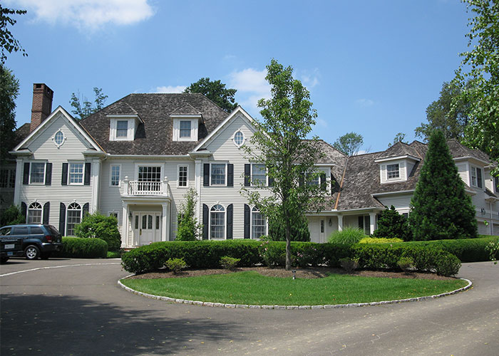 Cedar Roof on New Canaan CT Home Before